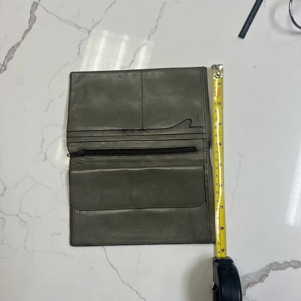 Krizia Italian Leather Wallet Olive Green Billfold - Picture 8 of 13